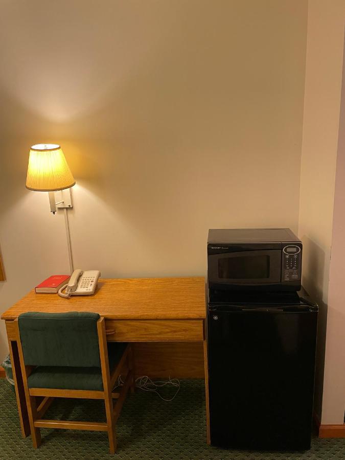 Spruce Pine Pine Valley Motel מראה חיצוני תמונה